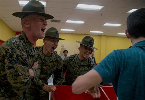 USMC Boot Camp 的图像结果