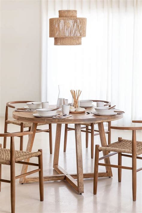 Quick Artsy Solid Mango Wood Round Dining Table 4 Seater Dining Table ...