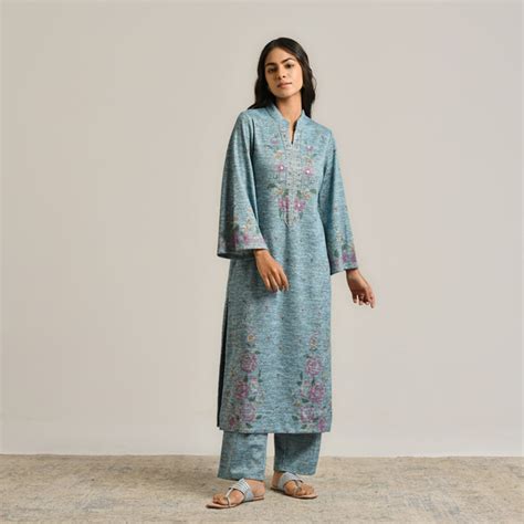 Buy Skyblue Floral Woollen Kurta Set with Embroidery Detail | Rustorange