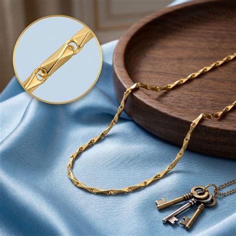 Micro Gold Plated Twisted Bar Link Chain – Shinayra – Shinayra by ...