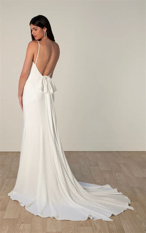 Scoop Neck Crepe Column Wedding Dress with Bow