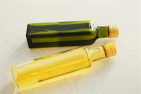 What is Neutral Oil? List of Neutral Cooking Oils and When to Use Them ...