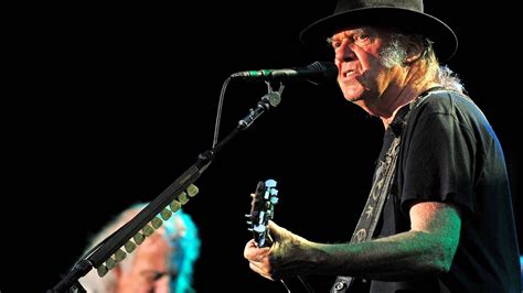 Neil Young & Crazy Horse: "World Record" - Altersweise, aber wütend