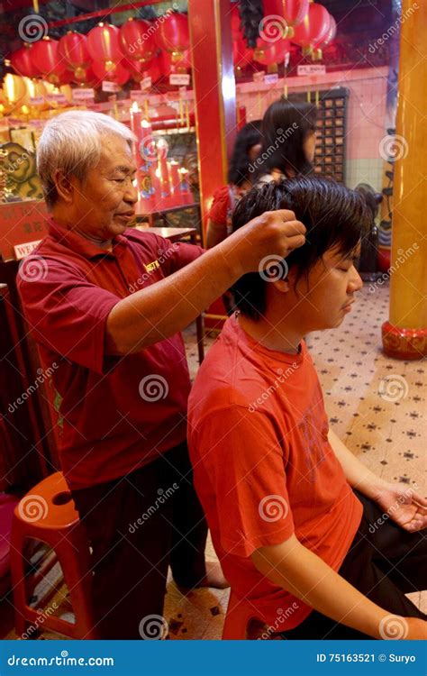 Traditional massage editorial photo. Image of therapist - 75163521