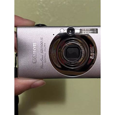 2nd Hand Canon PowerShot SD1100 IS Digital ELPH camera 8.0 mp Compact ...