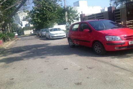 DLF 13th Avenue in DLF Phase 4, Gurgaon: Price, Brochure, Floor Plan ...