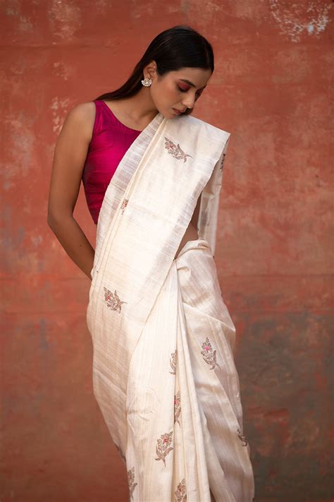 Swan White Ethnic Handwoven Raw Silk Saree – Chinaya Banaras