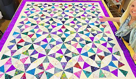 Roundabout Quilt Pattern 的图像结果