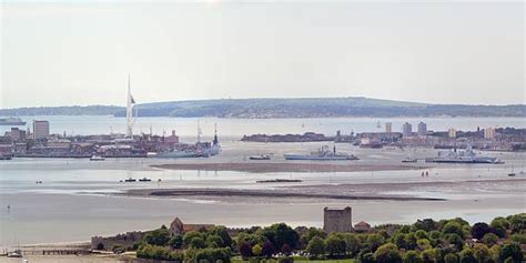3,600+ Portsmouth England Stock Photos, Pictures & Royalty-Free Images ...