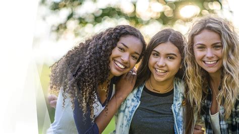 Girls at Walmart 的图像结果