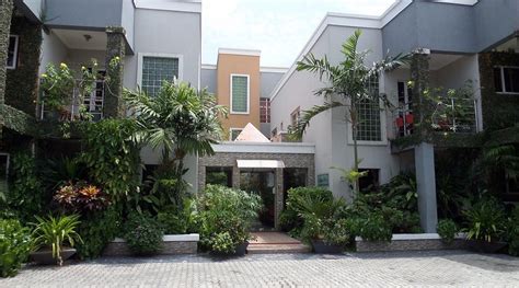 CRYSTAL COURT LEKKI - Hotel Reviews, Photos, Rate Comparison - Tripadvisor
