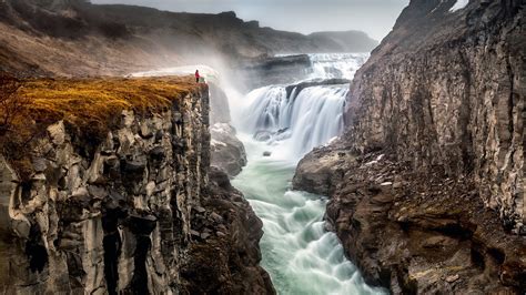 The Golden Foss, Gullfoss waterfall in Iceland | Windows Spotlight Images