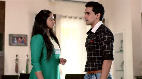 Watch Prema Tujha Rang Kasa Episode 33 on JioHotstar