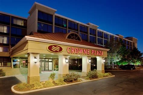 CROWNE PLAZA CLEVELAND AIRPORT BY IHG (Middleburg Heights) - Hotel ...