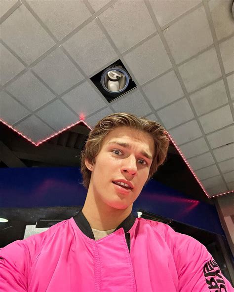 Picture of Alex Sampson in General Pictures - alex-sampson-1695510361.jpg | Teen Idols 4 You