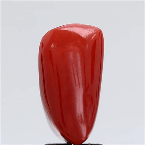 4.6 Carat 5.25 Ratti Natural Italian Trillion Shape Red Coral Stone ...