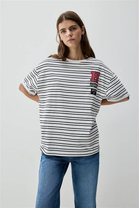 T-shirt Harvard University - T-shirts - ROUPA - Mulher | Lefties Portugal