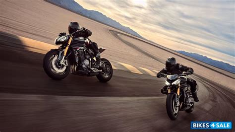 Triumph Speed Triple 1200 RS 2025 price, specs, mileage, colours ...