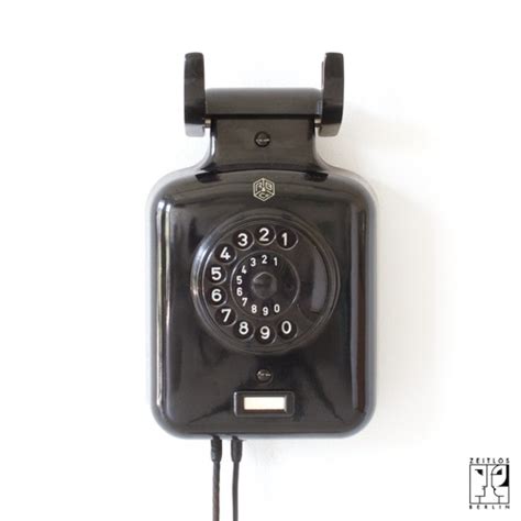 Bakelite wall phone, Germany 1940s - ZEITLOS – BERLIN