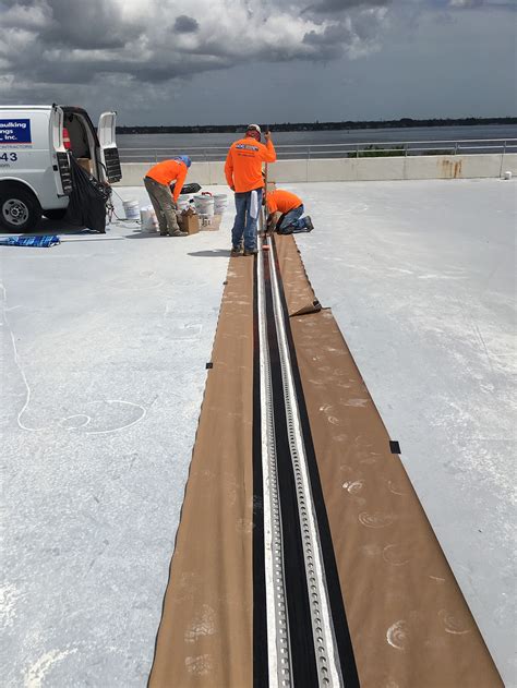 Martin Memorial Parking Garage – General Caulking & Coatings