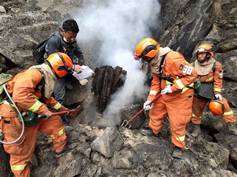 应急管理部持续调度西藏林芝森林火灾 现场明火已扑灭-中国应急信息网