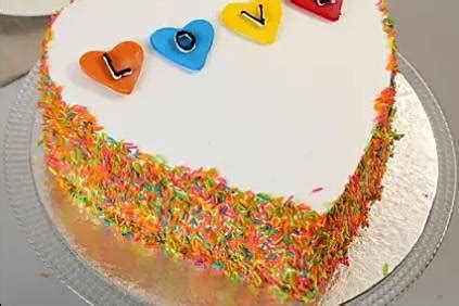 FnP Cakes 'N' More, Shalimar Bagh - Wedding Cake - Wazirpur - Shalimar ...