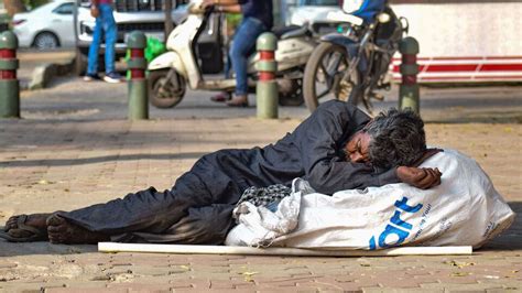 Centre asks states, UTs to monitor heat stroke, deaths