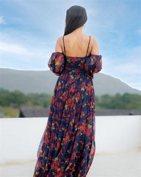 Buy Murraya Maxi Dress Online in India – Ambraee