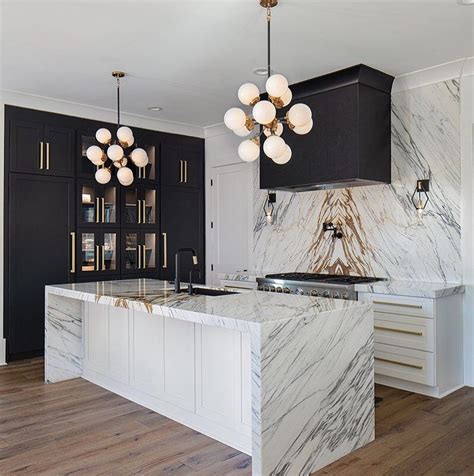 16 Luxurious Gold and White Backsplash Ideas You Will Love