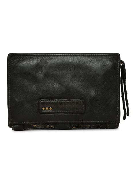 Silvia: Metallic Effect Razor With Golden Concho Leather Small Wallet.