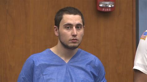 Woburn court evacuated after pepper spray from man in gas mask - NBC4 ...