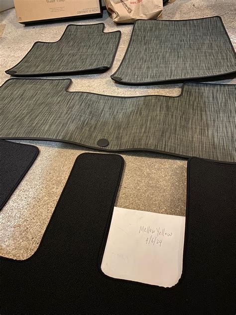 New York - Brand new OEM R1S Chilewich floor mats | Rivian Forum - R1T ...