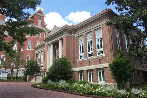 Georgia Tech Carnegie Building 的图像结果