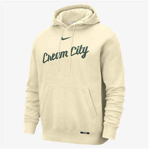 Nike Club Milwaukee Bucks Hoodies. Nike.com