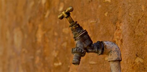 Access to Water Is a Crisis for the Powerless - The Wire