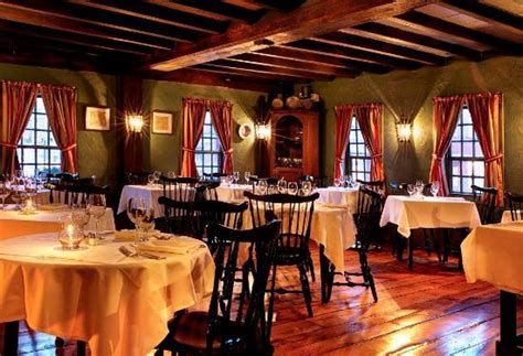 Great historical restaurant - Reviews, Photos - The White Horse Tavern ...