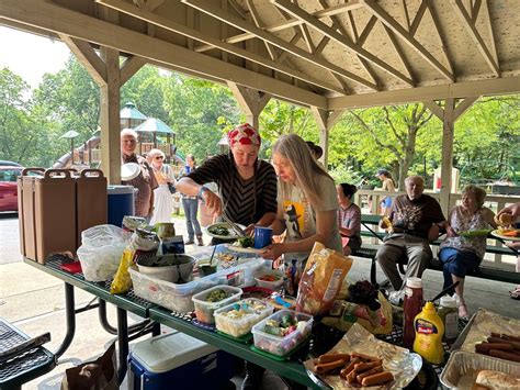 Annual Potluck Picnic at Happy Hollow, Happy Hollow Park, West ...