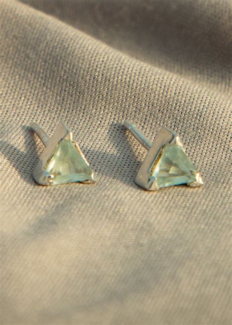 Get Solid Triangular Aqua Stone Studs at ₹ 842 | LBB Shop