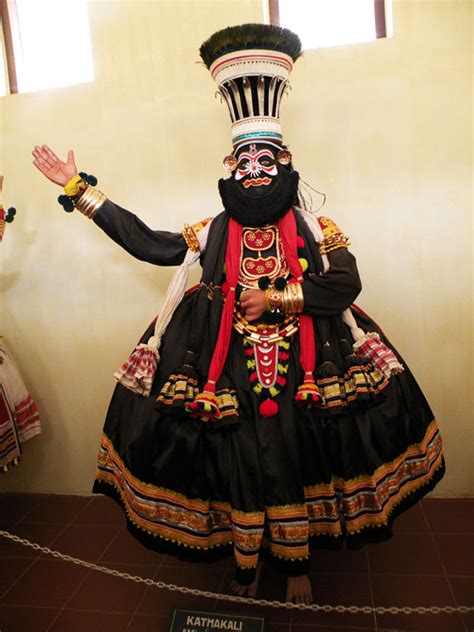 D'source Design Gallery on Characters of Kerala Dances - Kathakali ...