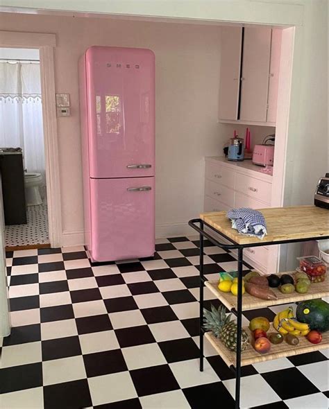 Diner 的图像结果