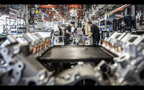 Free Background Templates Manufacturing 的图像结果