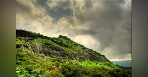 Rajmachi Fort Trek I LBB, Mumbai