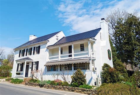 History | Hunter's Head Tavern