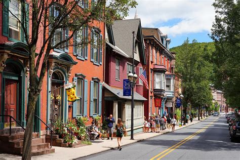 Quaint Small Towns In The Us Perfect For A 2021 Escape