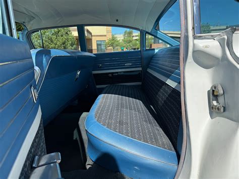 1960 Buick Invicta – CLASIQ