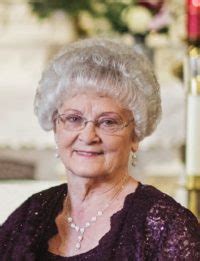 Kracl Funeral Chapels | Carolyn Korecky - Schuyler, David City, Leigh