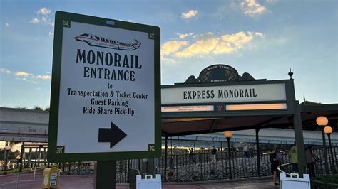 2022-wdw-transportation-monorail-entrance-express-sign-to-transportation-and-ticket-center-ttc-2 ...
