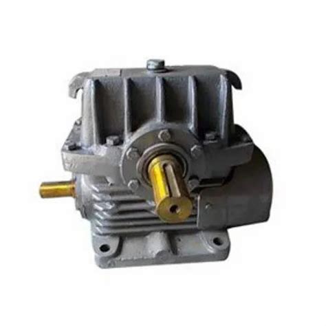 Helical Gearbox - ETERNAL GEARBOX MUMBAI Manufacturer from Thane