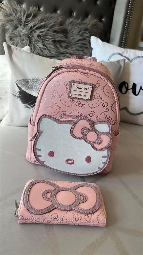 Pinterest | Hello kitty backpacks, Pink hello kitty, Hello kitty bag