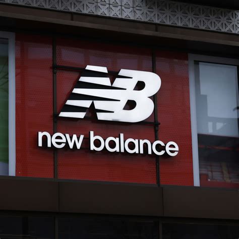 Timothy Busfield's Defense Accuses Parents of Fraudulent Past - Men's ...